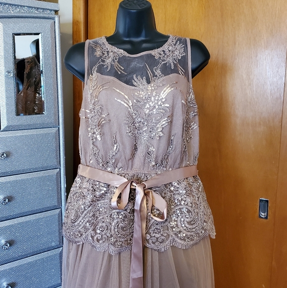 Condalite cocktail midi dress size medium - Picture 2 of 8